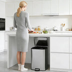 Fingerprint-Proof/ 13 Gal/ Pedal Trash Bin