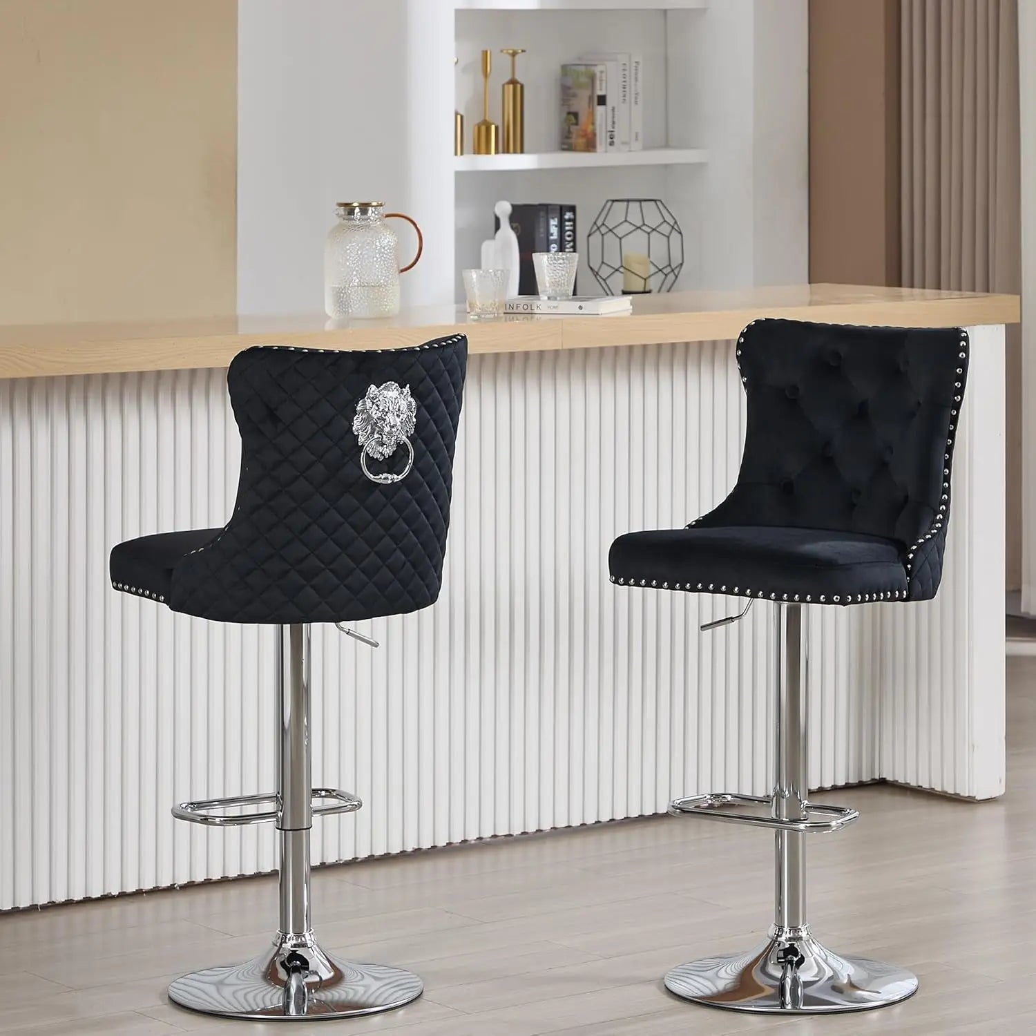 Set of 2 Swivel Chairs with Lion
