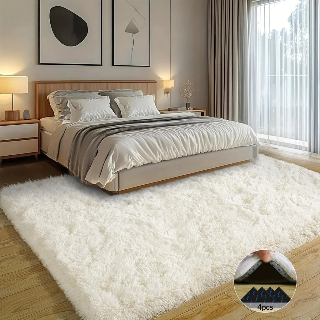 Off-White Shaggy Non-Slip Carpet , 4 Rug Stickers