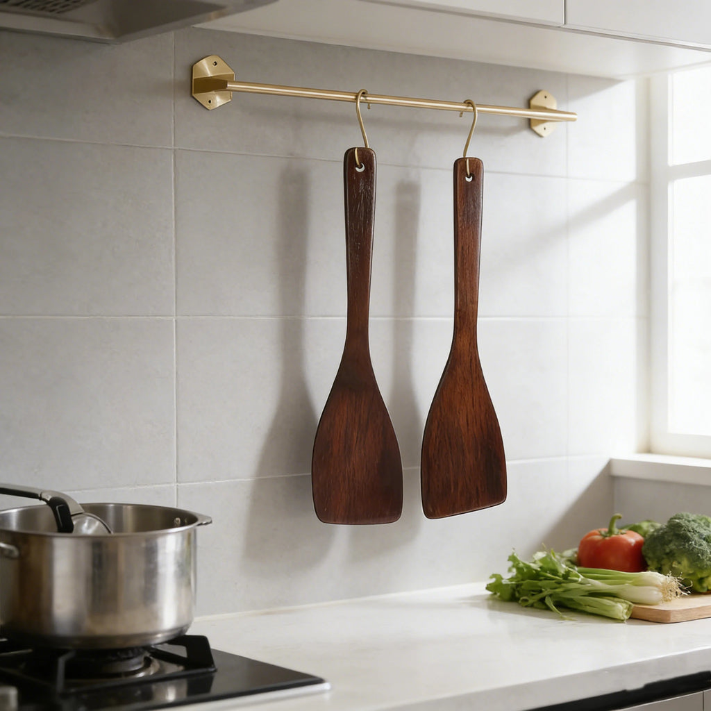 1PC Wooden, non-stick pan, heat-resistant