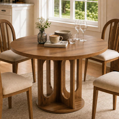 47 Inch Round Dining Table/ 4-6
