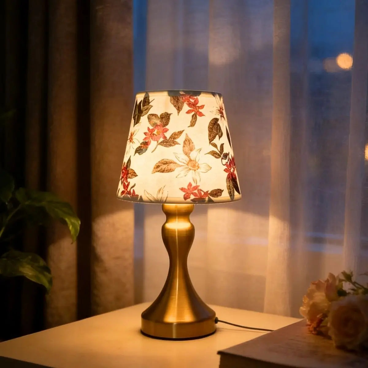 Retro Style Desk Lamp