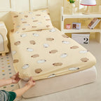 Cartoon Capybara Print Fitted Sheet