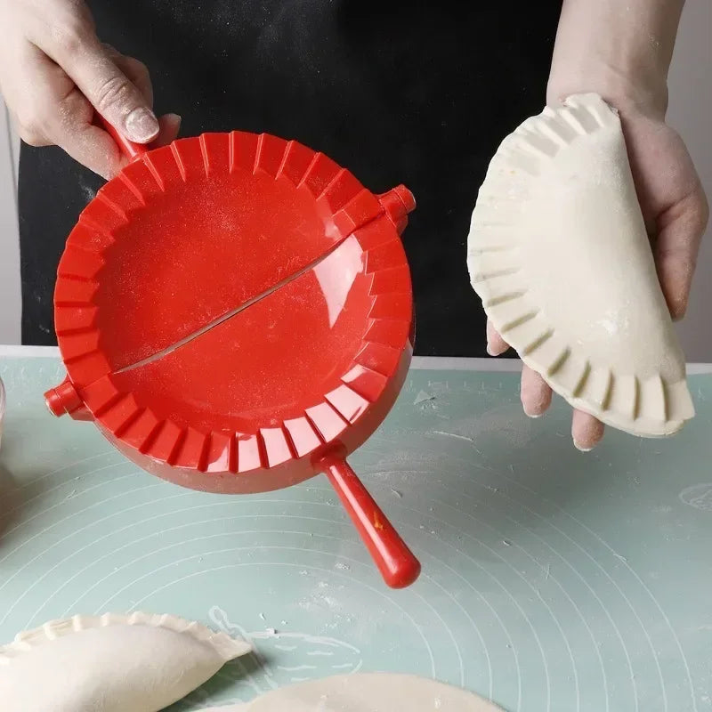 Plastic Dumplings Mold
