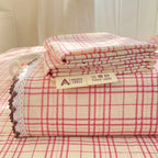 Bed Sheet with Lace Trim