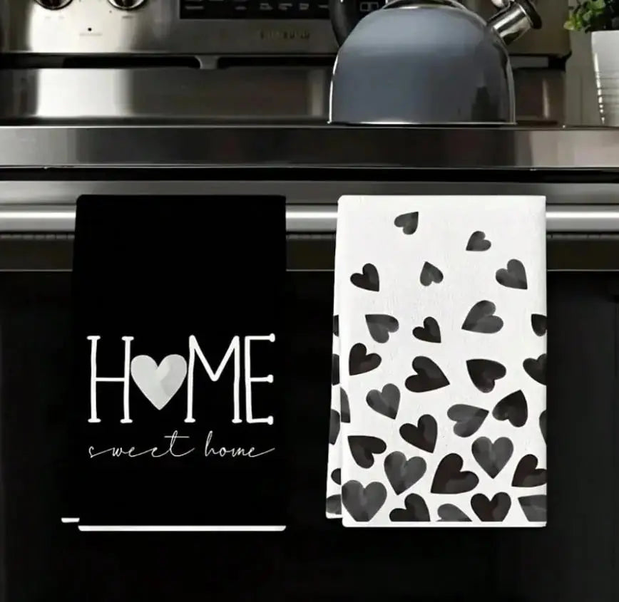 2Pcs Black Heart-Shaped Kitchen Towels