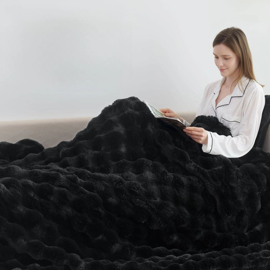 1pc Weighted 6 lbs Faux Rabbit Blanket
