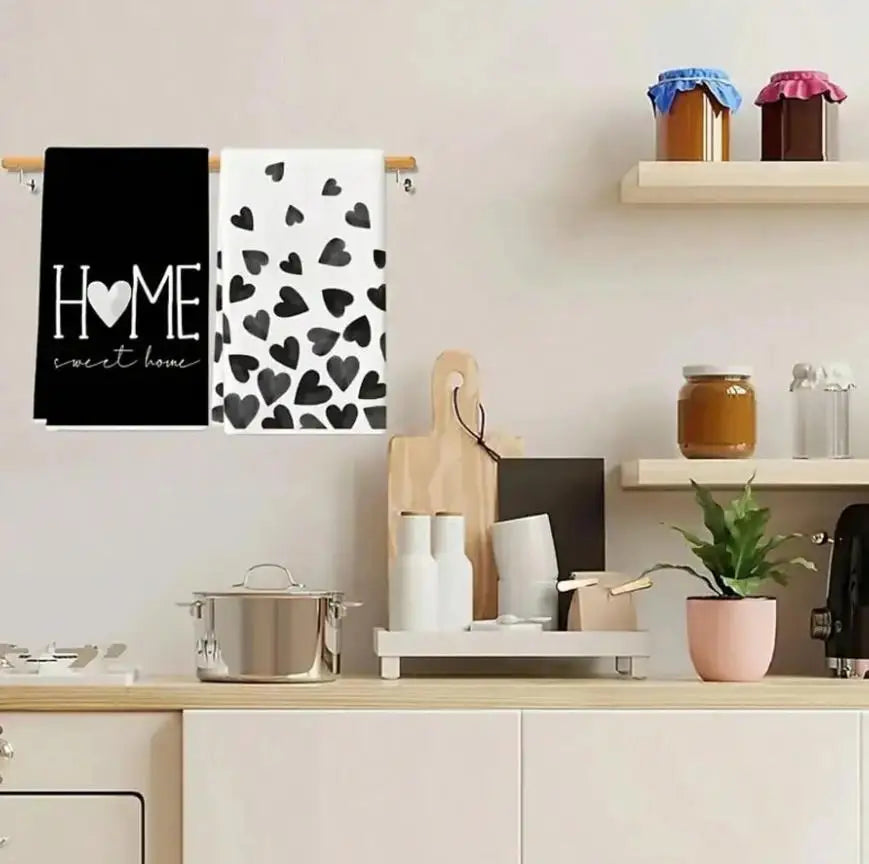 2Pcs Black Heart-Shaped Kitchen Towels