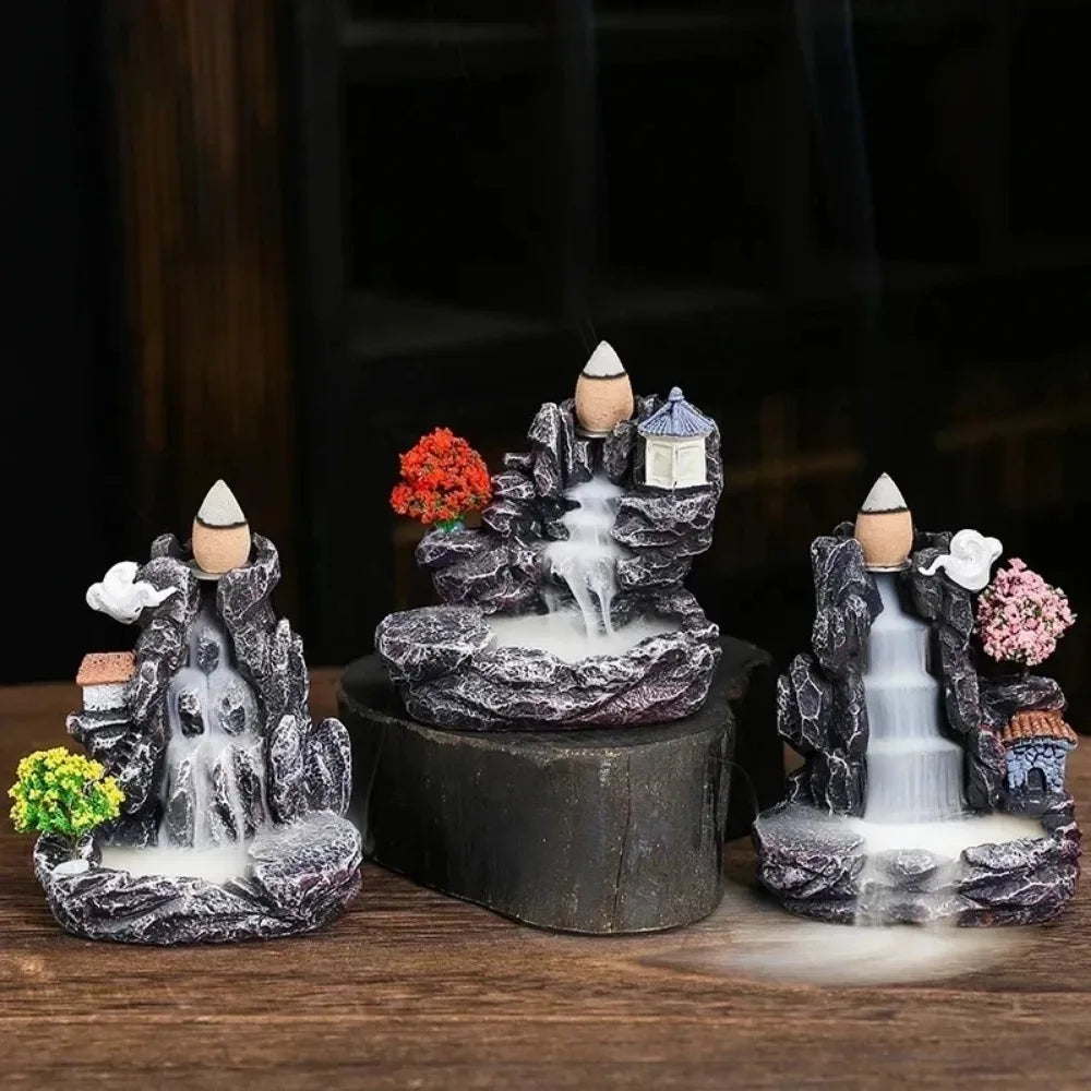 Recirculating aromatherapy container